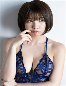 《经典性享受之3-漂亮的保姆5中文完整高清版》