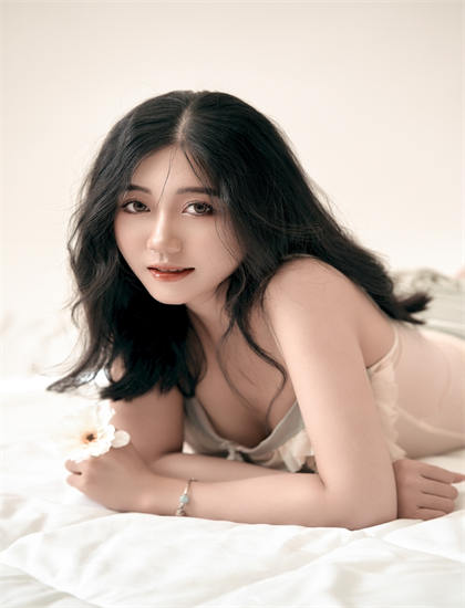 一个人看的视频免费高清_苍井空电影爆乳老师_欧美黄色精品